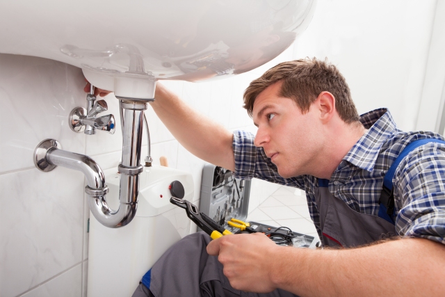 Plumbers Purfleet, RM19